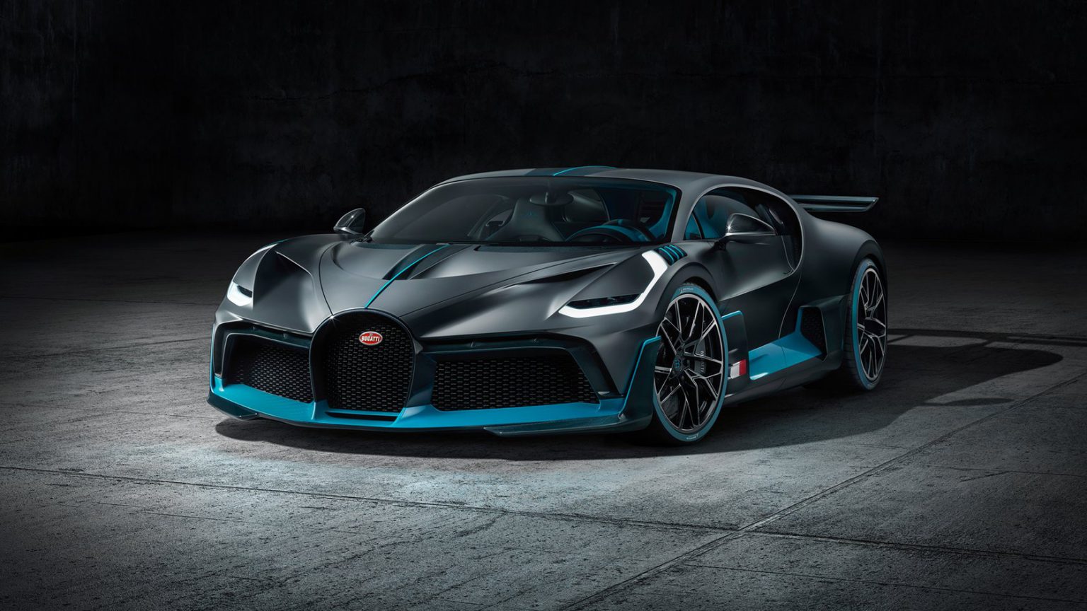 The All New Bugatti Divo Just Stole The Show At Pebble Beach